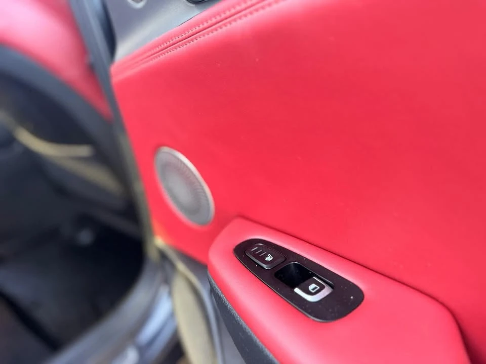 2020 Kia Stinger GT - Image 18 of 20