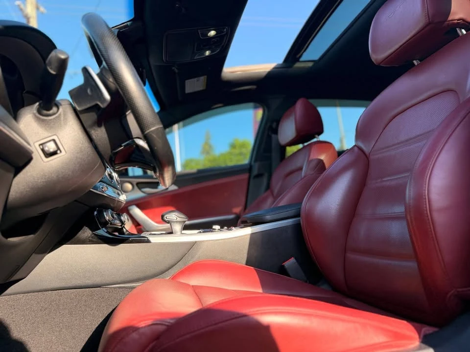 2020 Kia Stinger GT - Image 14 of 20