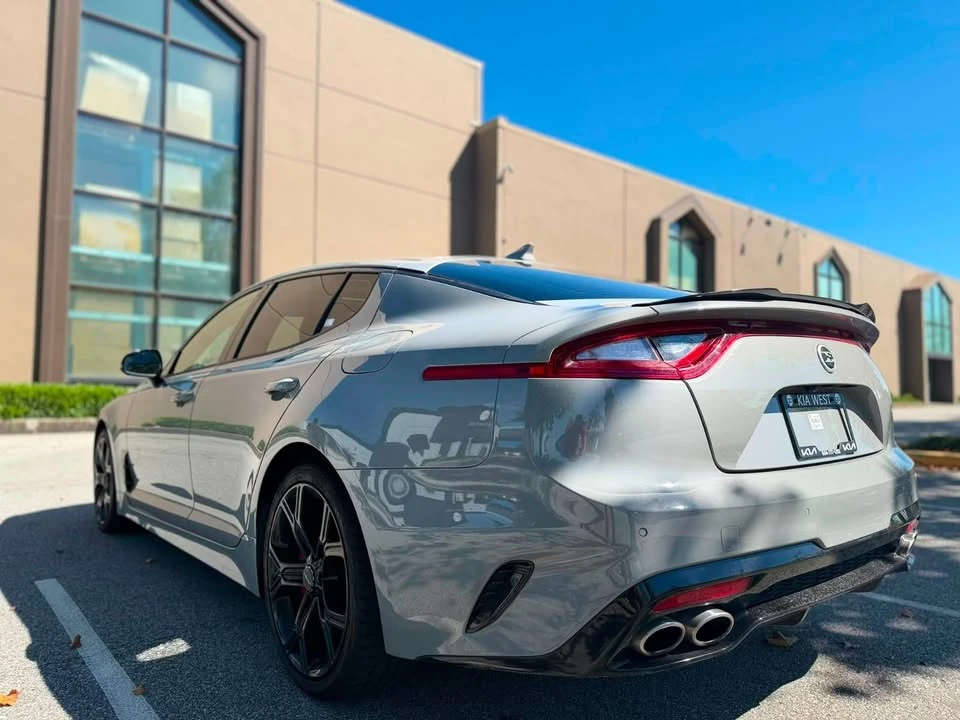 2020 Kia Stinger GT - Image 15 of 20