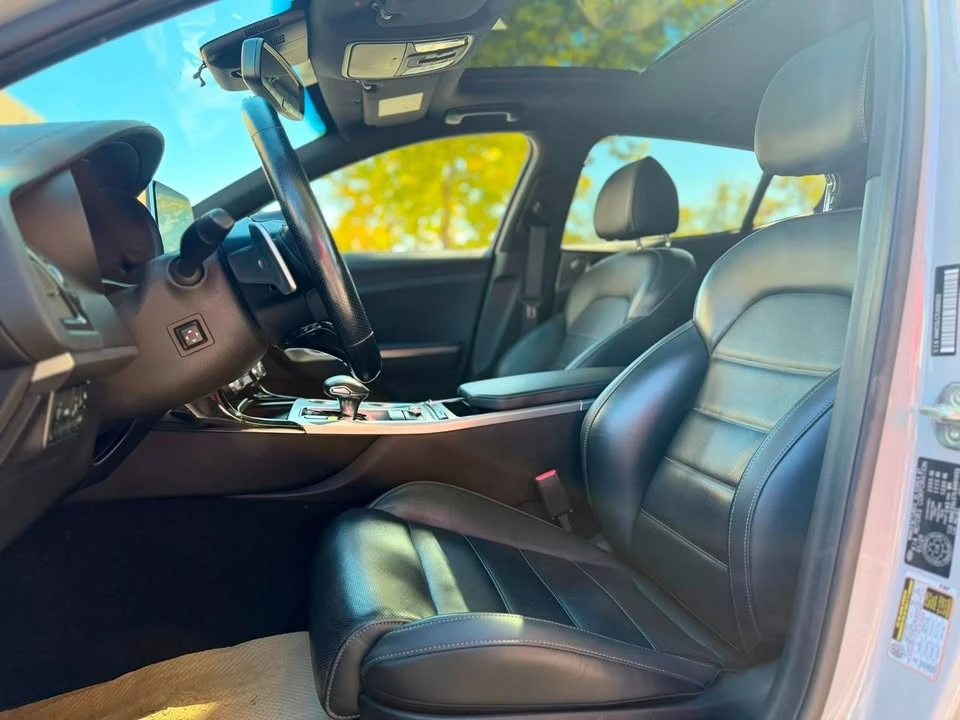 2020 Kia Stinger GT - Image 14 of 20