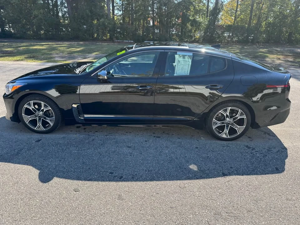 2020 Kia Stinger - Image 3 of 17