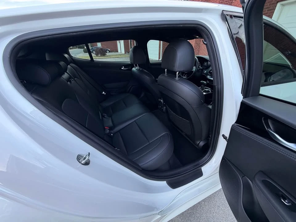 2020 Kia Stinger GT - Image 4 of 7
