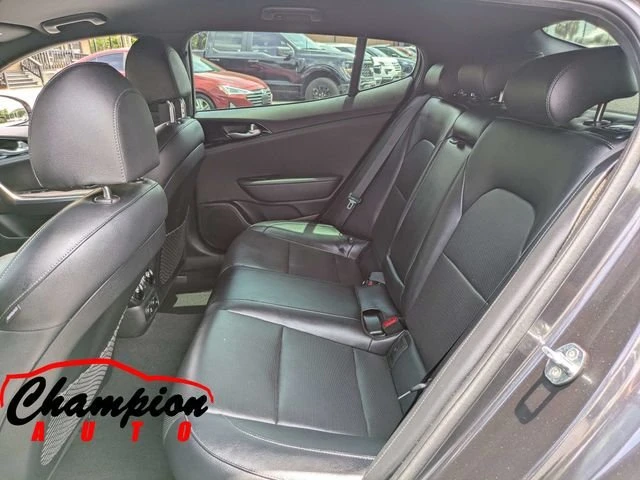 2020 Kia Stinger - Image 17 of 20