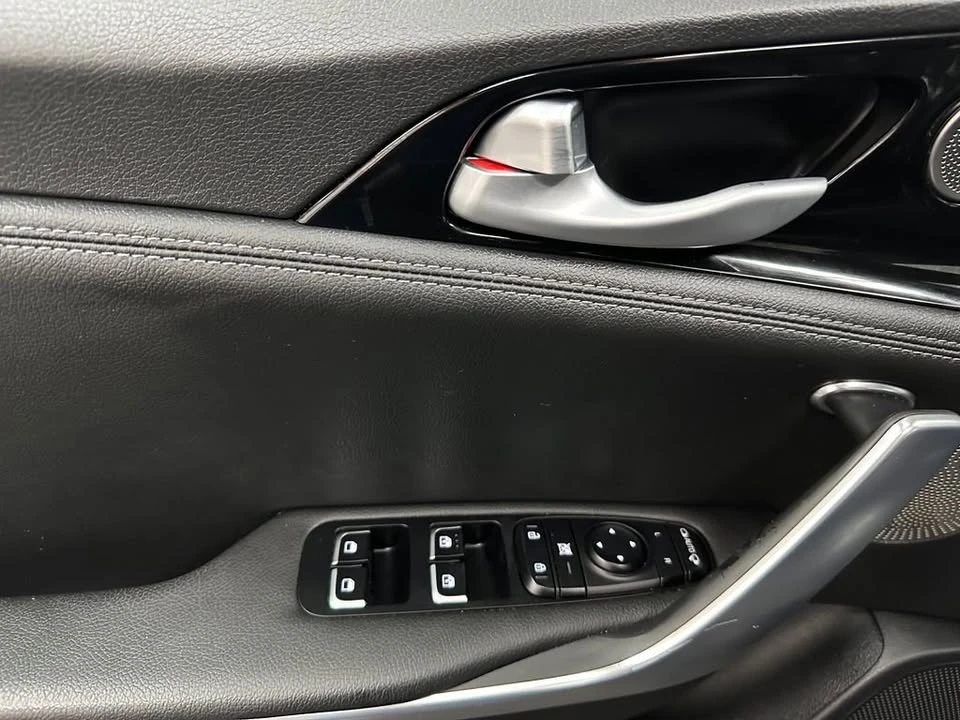 2020 Kia Stinger GT - Image 14 of 20