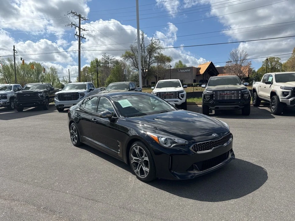 2020 Kia Stinger - Image 7 of 31