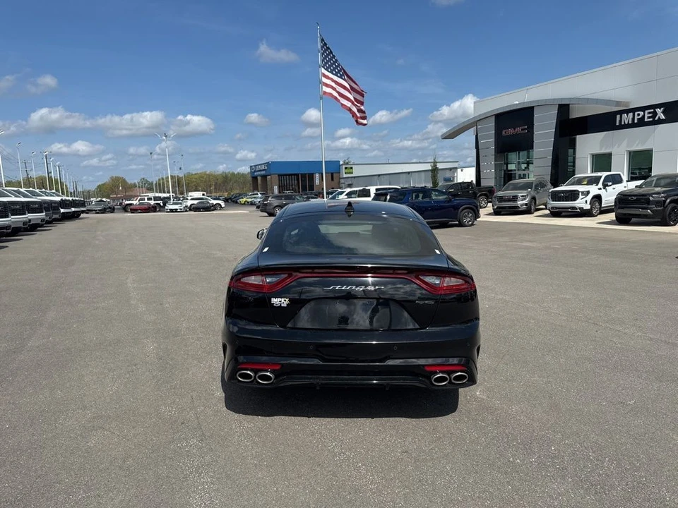 2020 Kia Stinger - Image 4 of 31