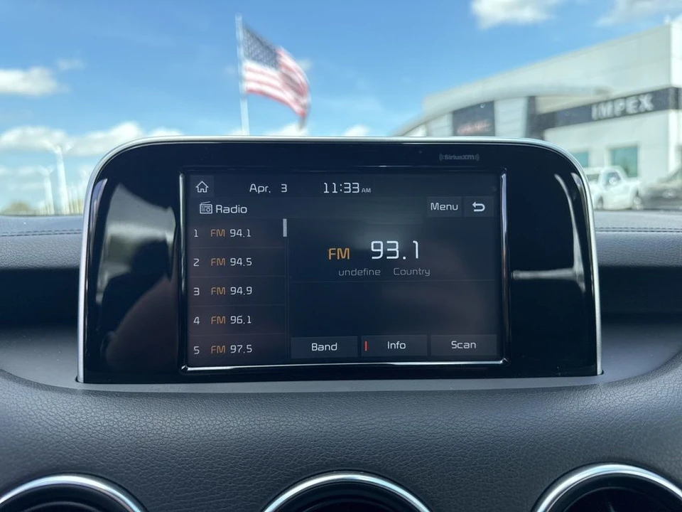 2020 Kia Stinger - Image 19 of 31