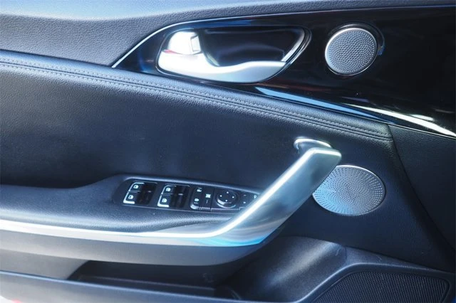 2020 Kia Stinger - Image 17 of 20