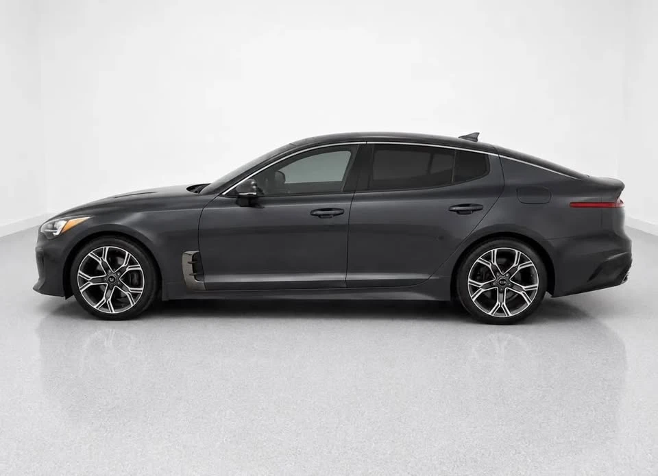 2020 Kia Stinger - Image 10 of 20