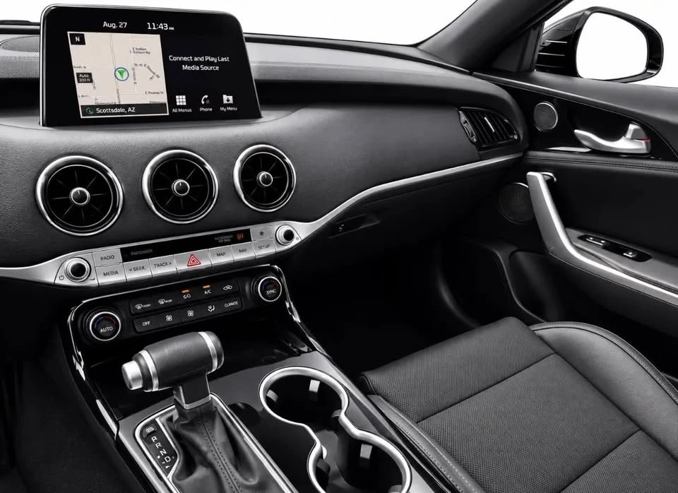 2020 Kia Stinger - Image 18 of 20