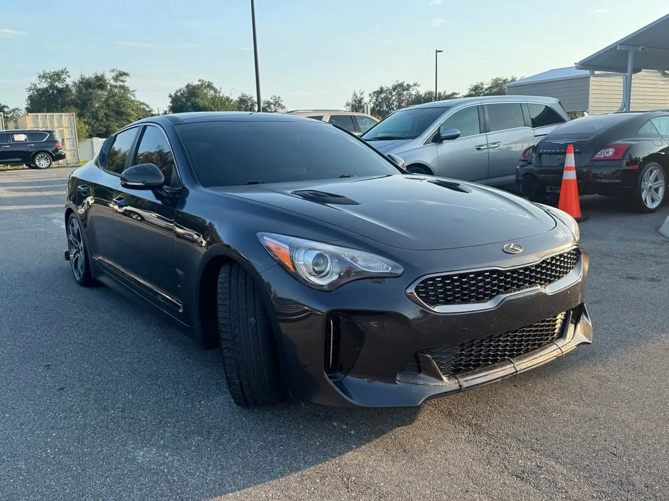 2020 Kia Stinger GT - Image 3 of 17