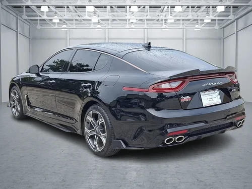 2020 Kia Stinger - Image 3 of 16