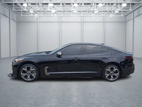 2020 Kia Stinger - Image 2 of 16