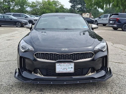 2020 Kia Stinger - Image 8 of 16