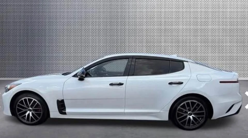 2020 Kia Stinger GT - Image 2 of 14