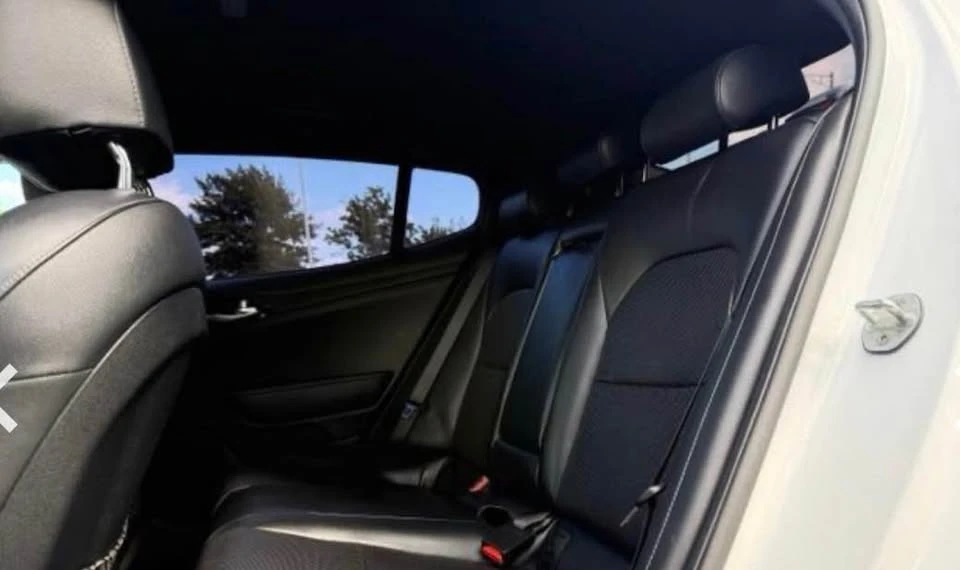 2020 Kia Stinger GT - Image 10 of 14