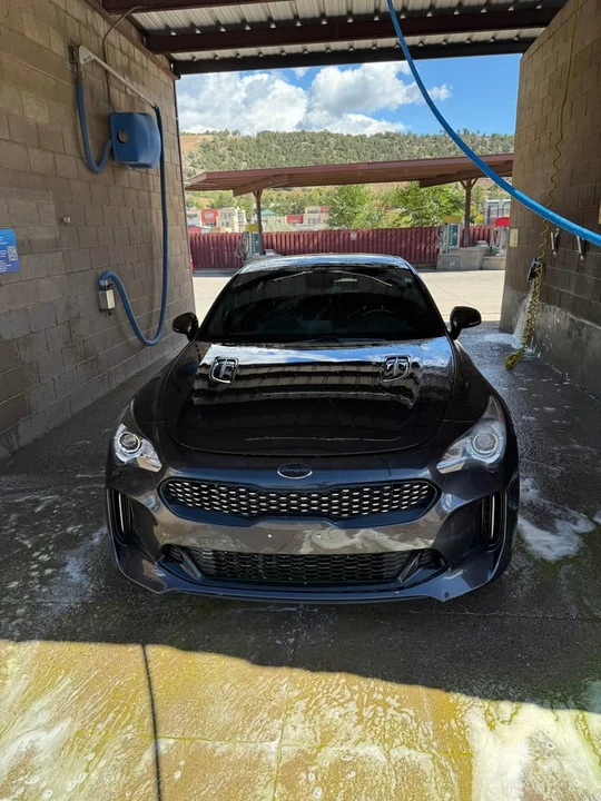 2020 Kia Stinger GT - Image 7 of 9
