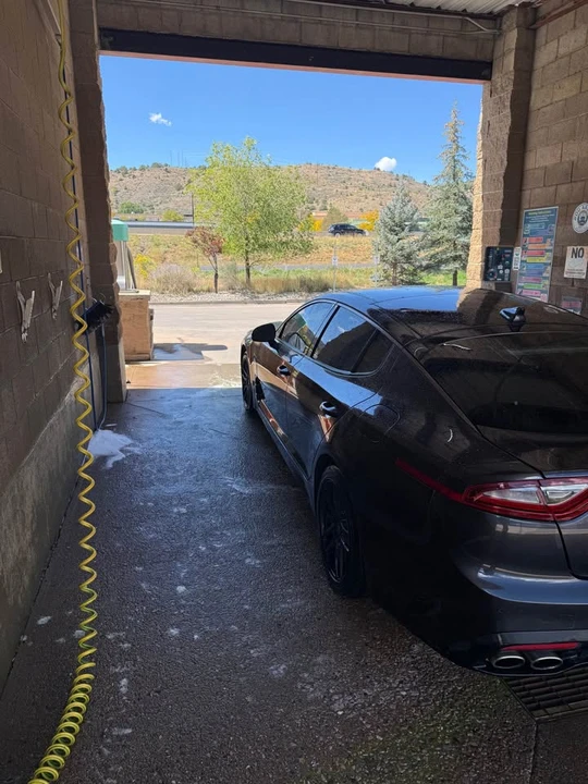 2020 Kia Stinger GT - Image 2 of 9