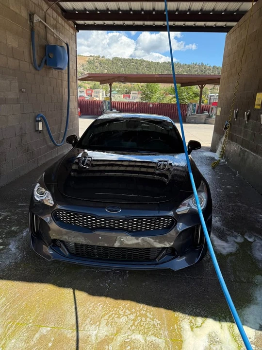 2020 Kia Stinger GT - Image 8 of 9