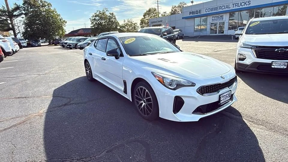 2020 Kia Stinger GT - Image 9 of 20