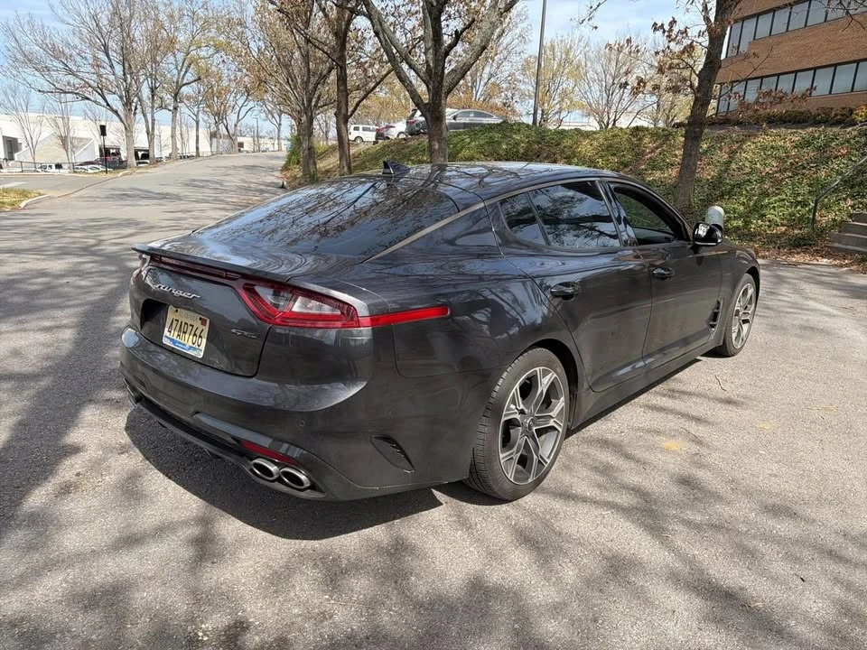 2020 Kia Stinger - Image 4 of 9