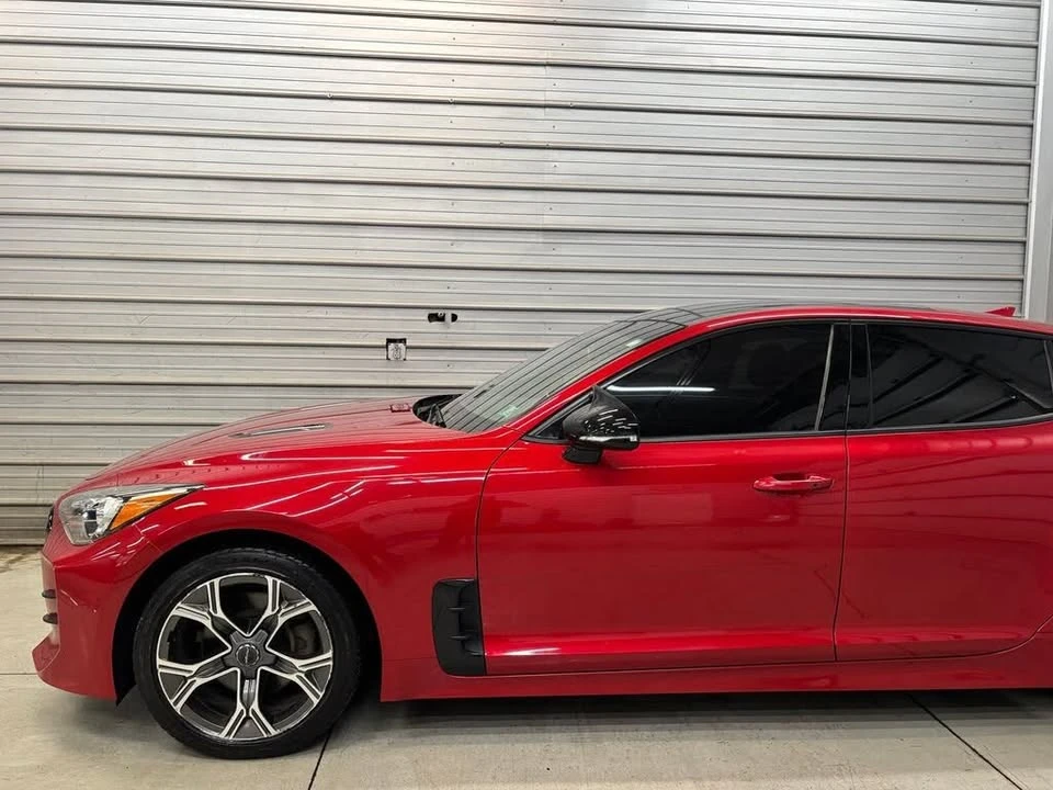 2020 Kia Stinger - Image 3 of 19