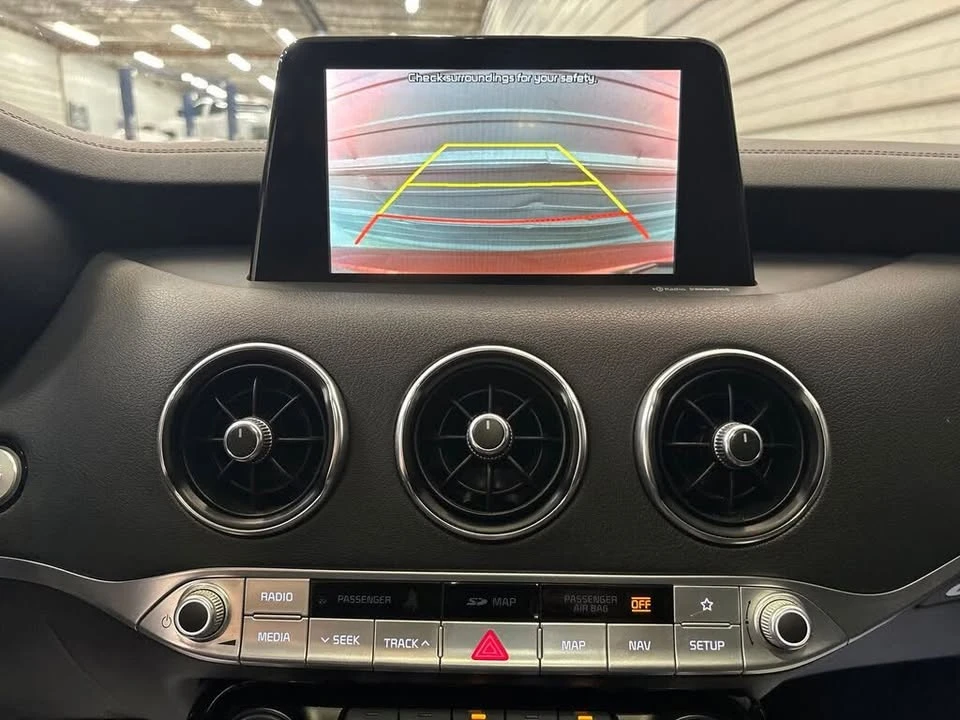 2020 Kia Stinger - Image 19 of 19