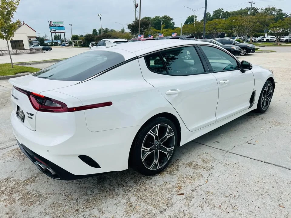 2020 Kia Stinger GT - Image 4 of 11