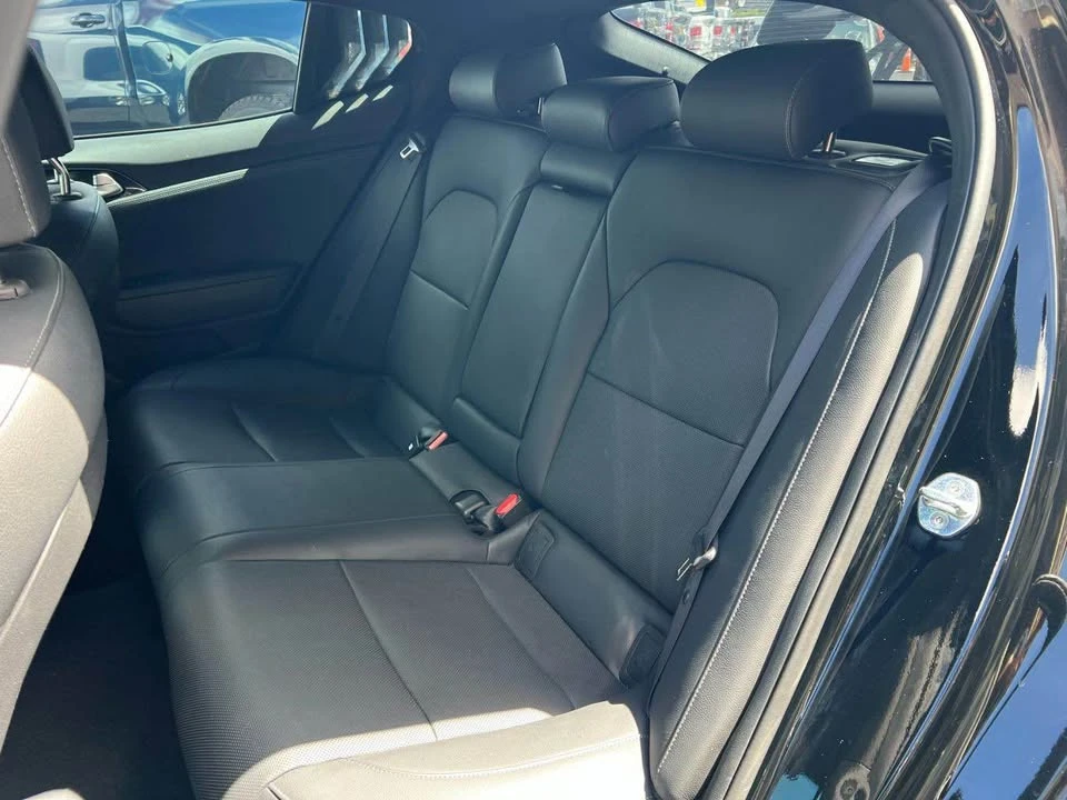 2020 Kia Stinger - Image 11 of 16