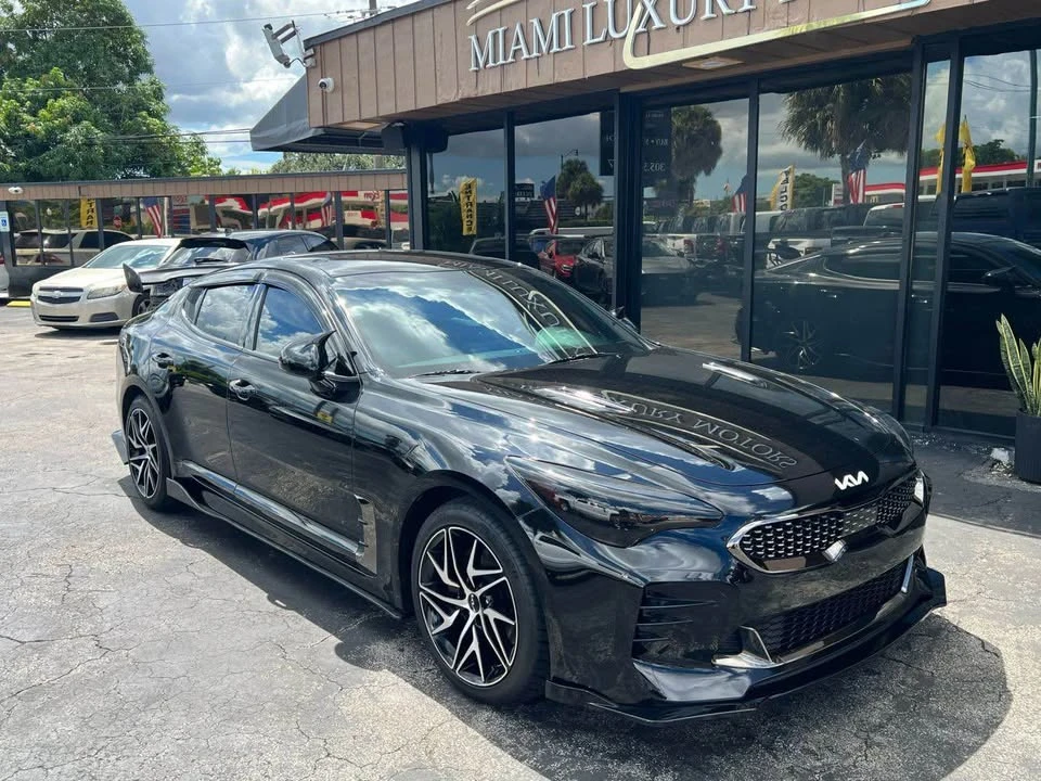 2020 Kia Stinger - Image 3 of 16