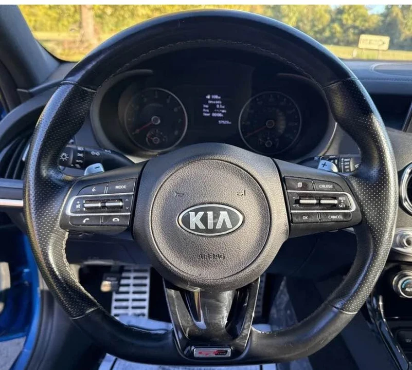 2020 Kia Stinger - Image 5 of 6