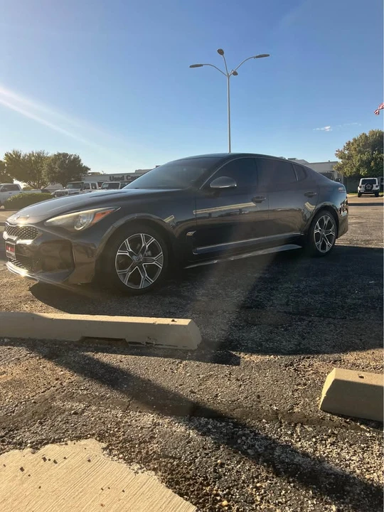 2020 Kia Stinger - Image 4 of 7