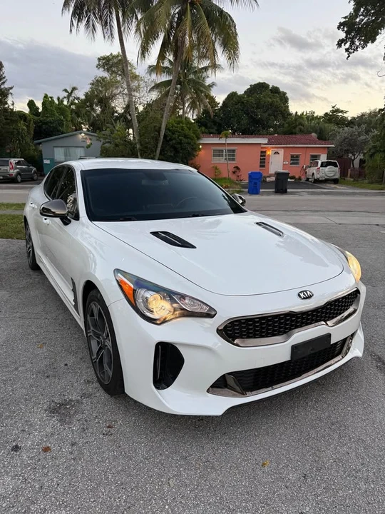 2020 Kia Stinger GT - Image 6 of 15