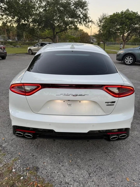 2020 Kia Stinger GT - Image 2 of 15