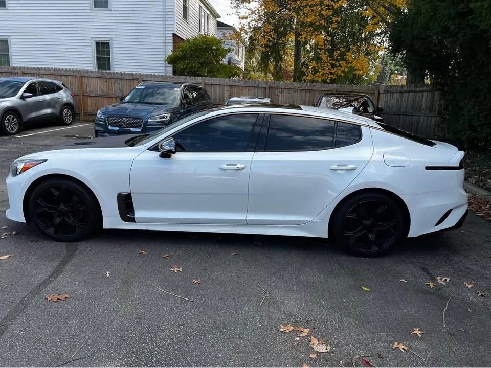 2020 Kia Stinger GT - Image 2 of 12