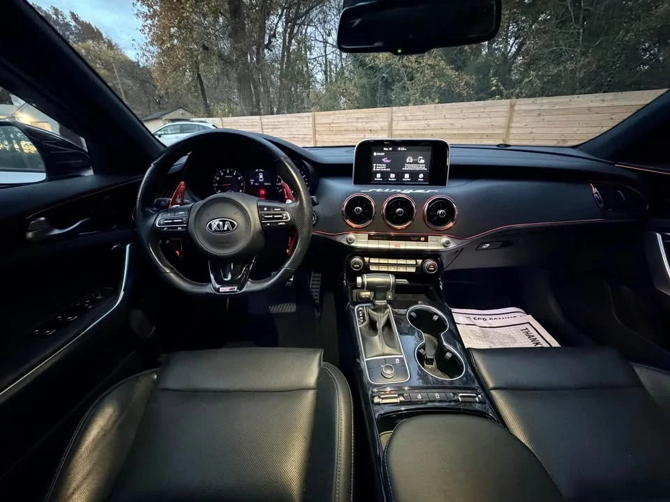 2020 Kia Stinger - Image 14 of 16