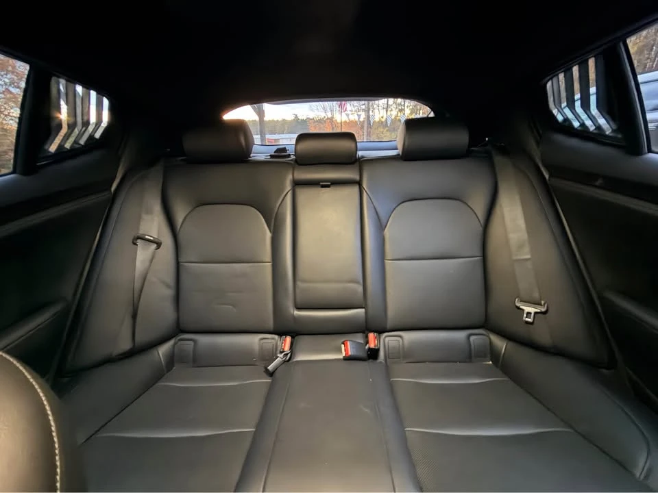 2020 Kia Stinger - Image 10 of 16