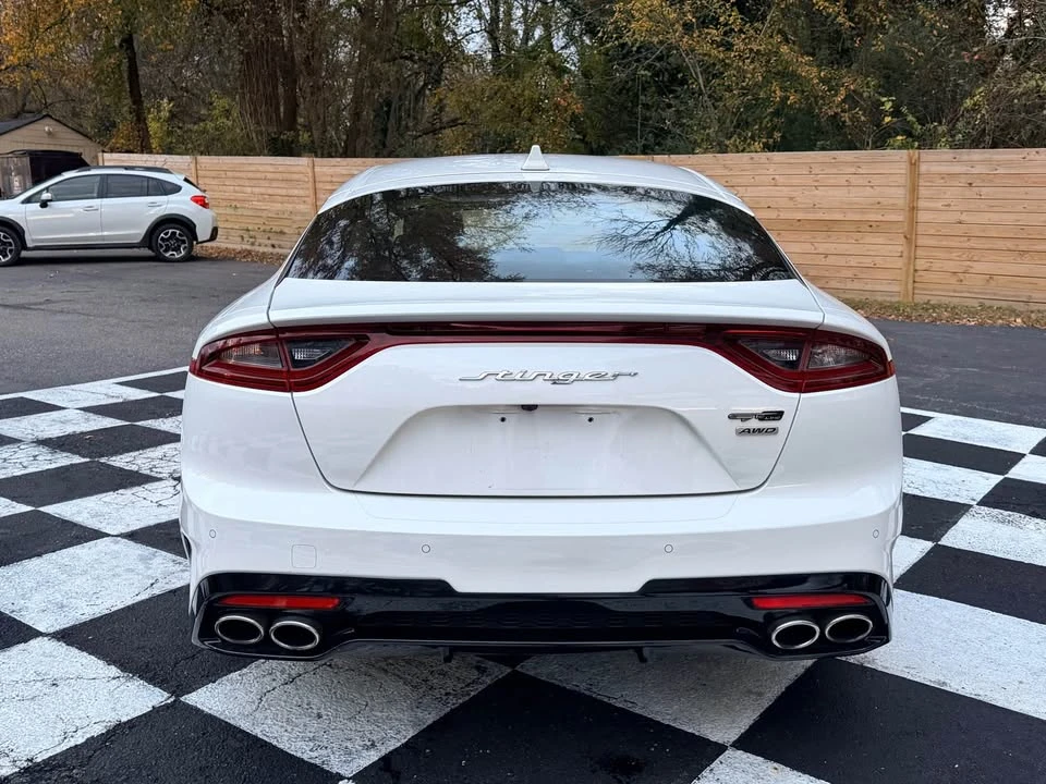 2020 Kia Stinger - Image 5 of 16