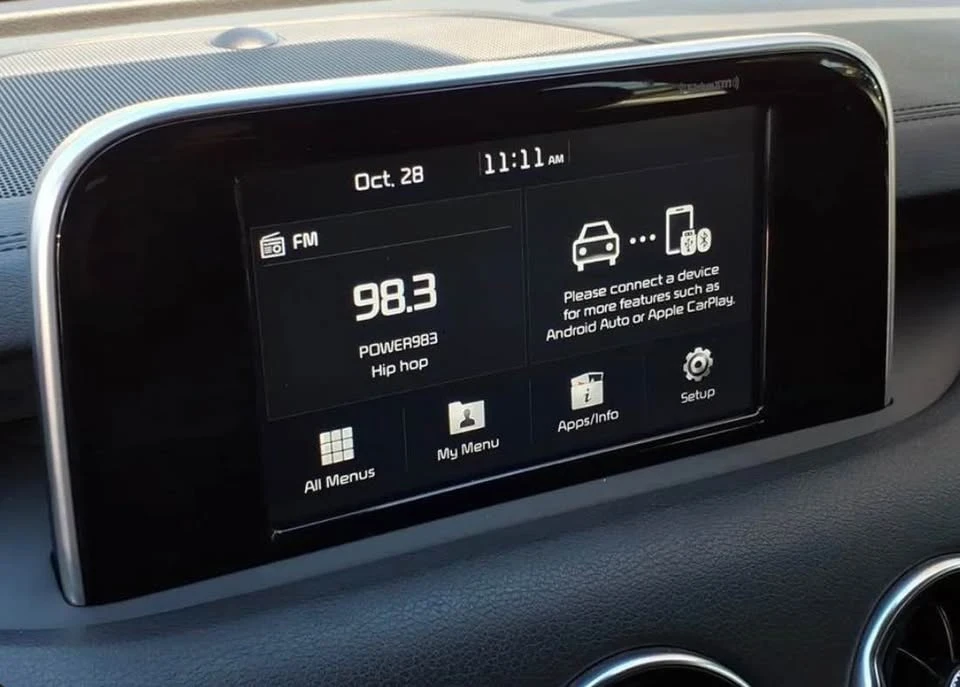 2020 Kia Stinger GT - Image 9 of 17