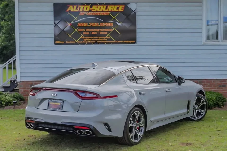 2020 Kia Stinger - Image 4 of 14