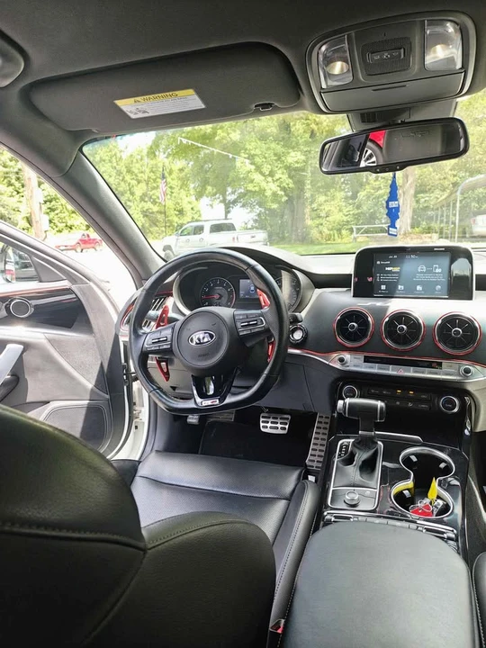 2020 Kia Stinger GT - Image 4 of 10