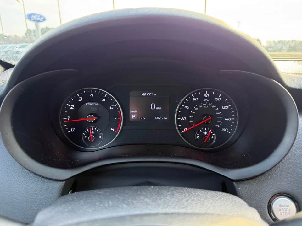 2020 Kia Stinger GT - Image 9 of 14