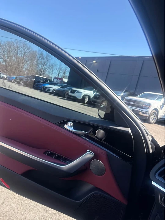 2020 Kia Stinger GT - Image 12 of 14