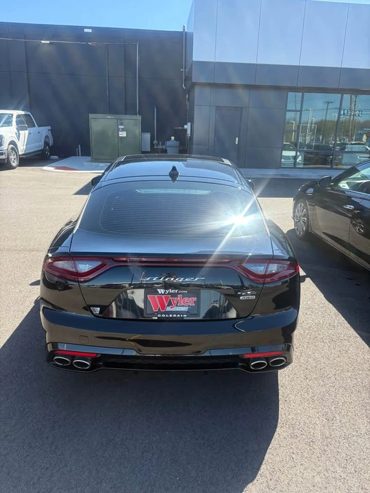 2020 Kia Stinger GT - Image 5 of 14