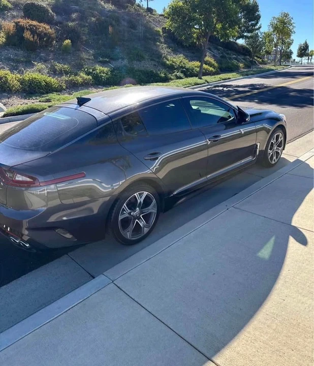2020 Kia Stinger GT - Image 2 of 4