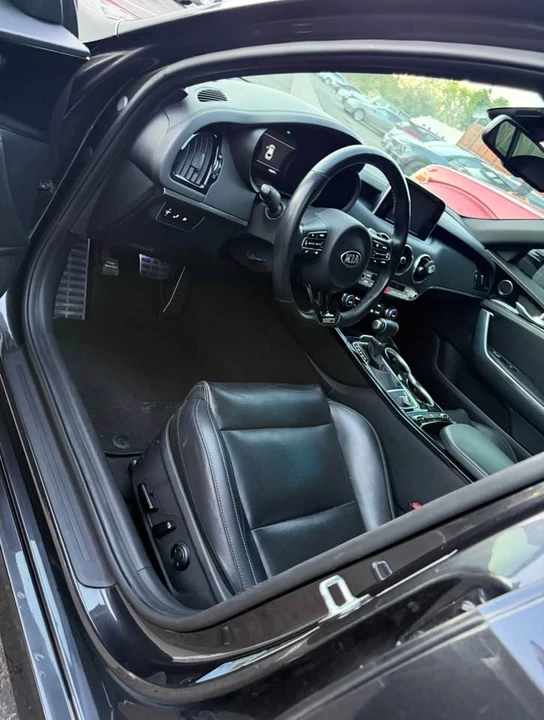 2020 Kia Stinger GT - Image 3 of 4