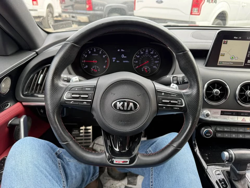 2020 Kia Stinger GT - Image 12 of 16