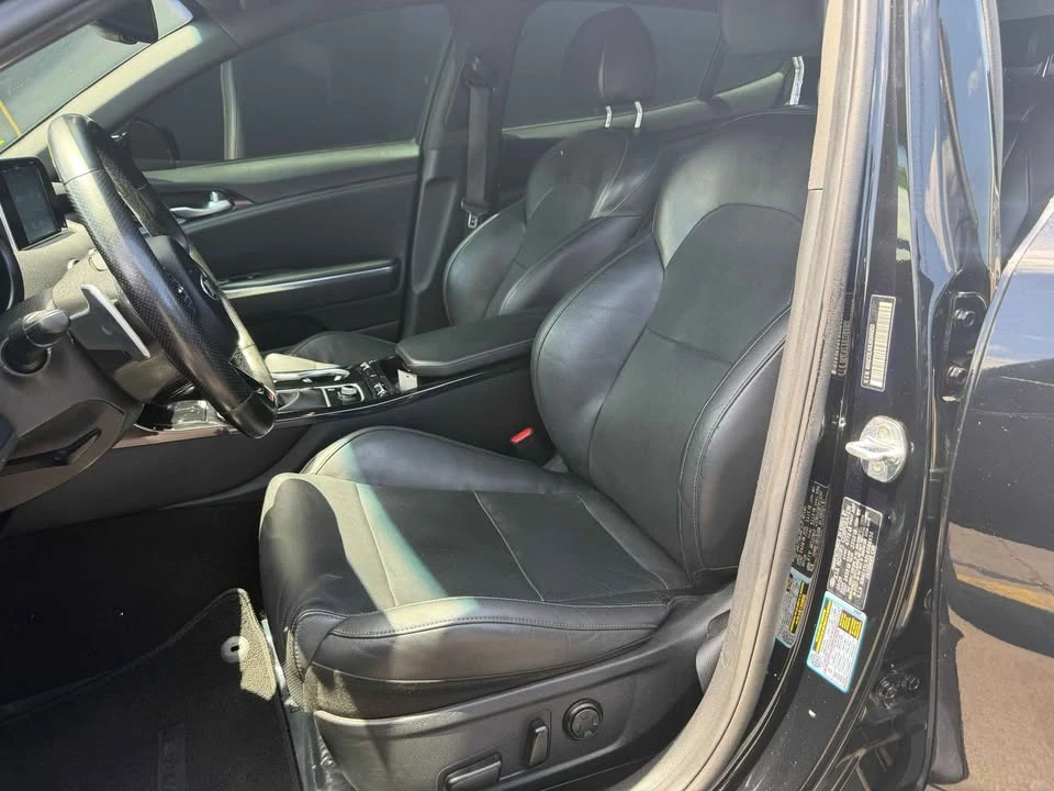 2020 Kia Stinger - Image 2 of 20