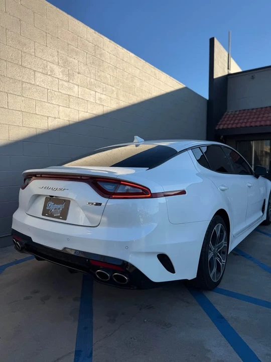 2020 Kia Stinger - Image 4 of 8