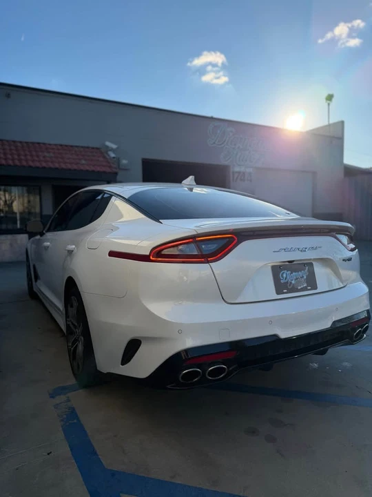 2020 Kia Stinger - Image 3 of 8